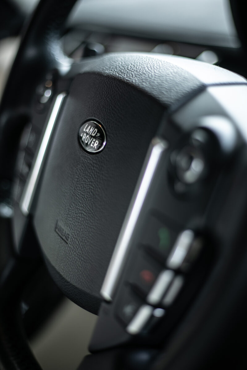 レンジローバースポーツ5.0 V8 スーパーチャージド（2010）SUVにプラスワンを