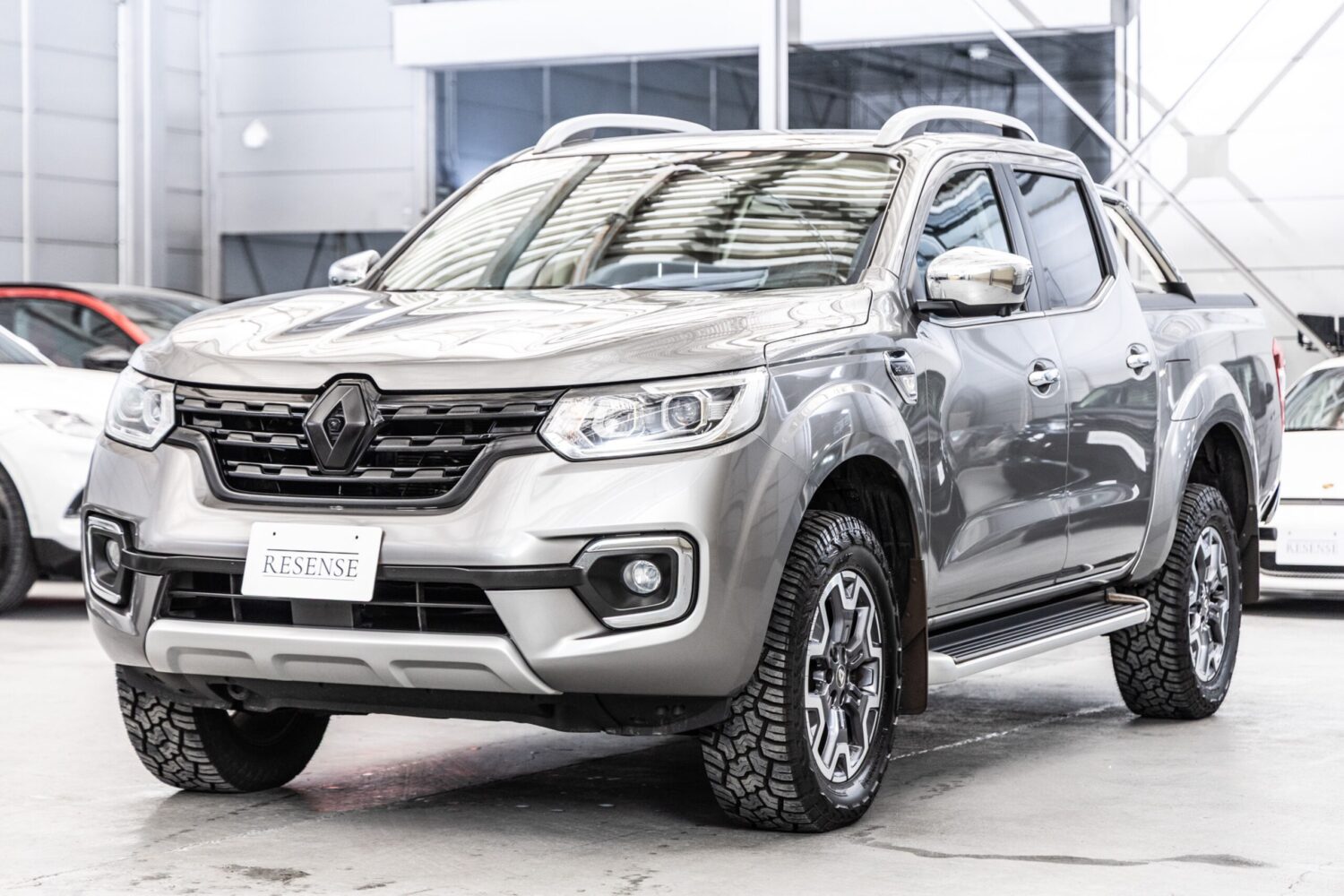 ルノー・アラスカン(2022)多国籍ピックアップ