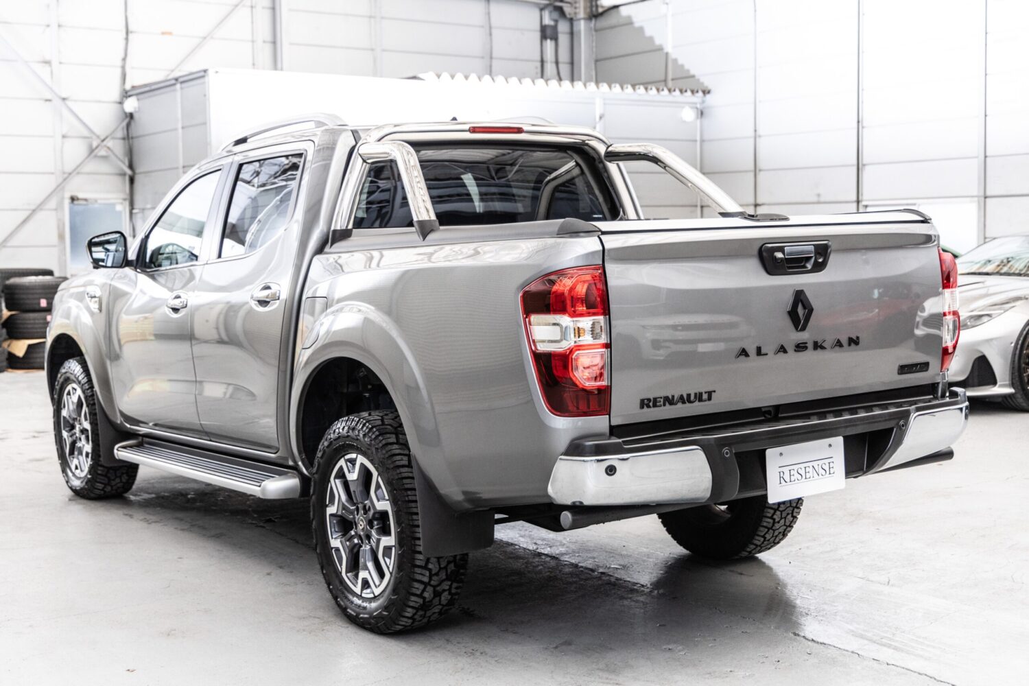 ルノー・アラスカン(2022)多国籍ピックアップ