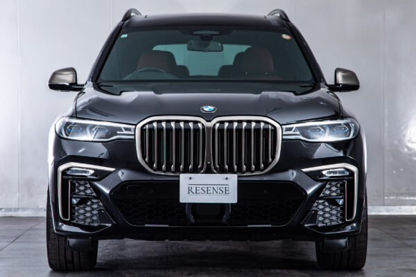 X7 M50i 4WD