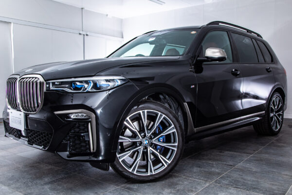 X7 M50i 4WD