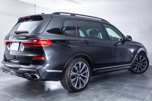 X7 M50i 4WD