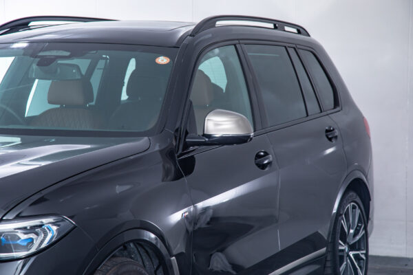 X7 M50i 4WD