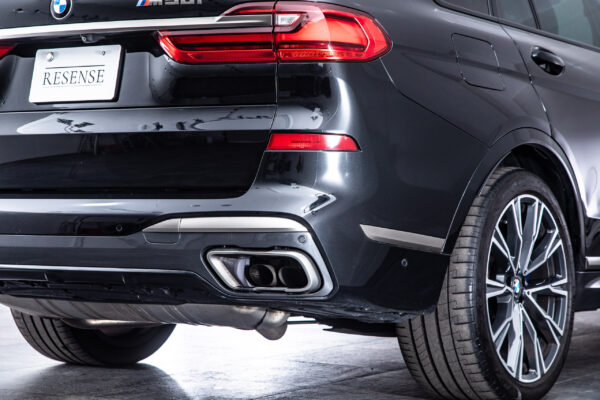 X7 M50i 4WD