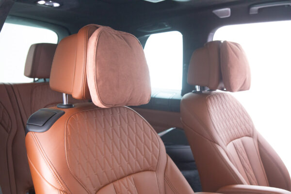 X7 M50i 4WD