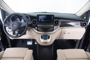 Vクラス BRABUS マルコポーロ D30 4×4 キャンパー