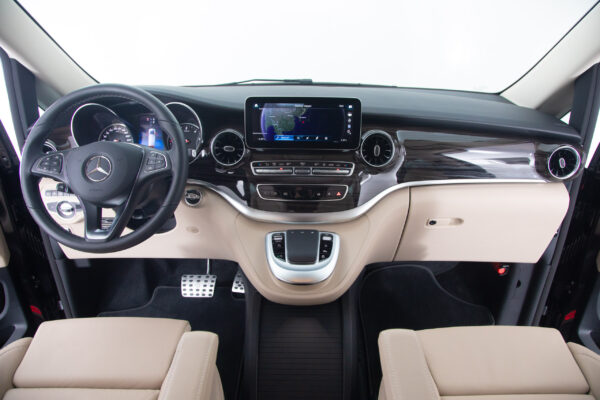 Vクラス BRABUS マルコポーロ D30 4×4 キャンパー