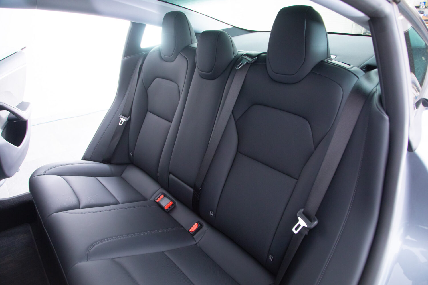 テスラ モデル3 RWD