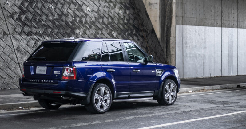 レンジローバースポーツ5.0 V8 スーパーチャージド（2010）SUVにプラスワンを