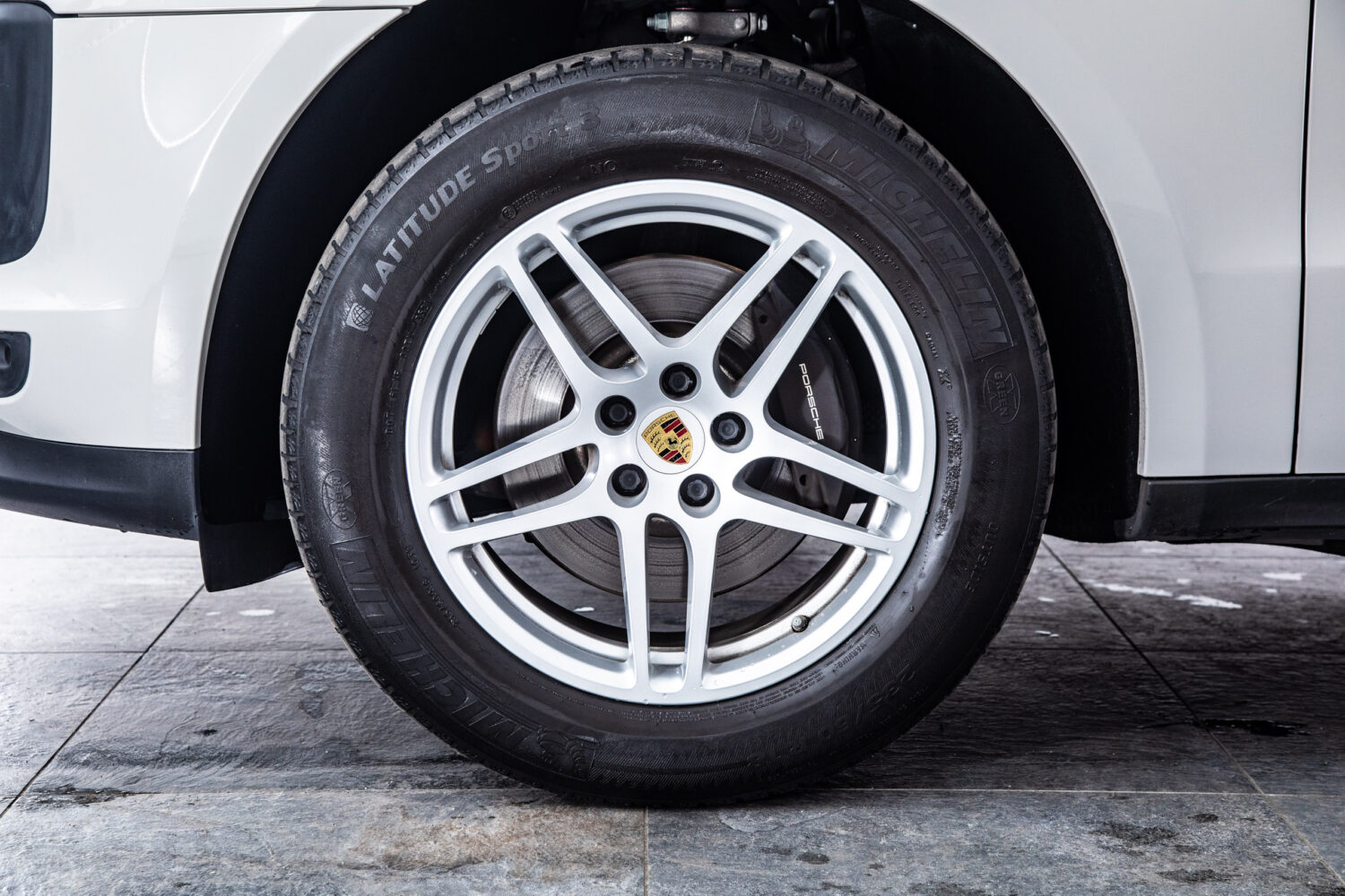 マカン S シュポルト エディション (パノラミック ルーフ システム装着車) PDK 4WD