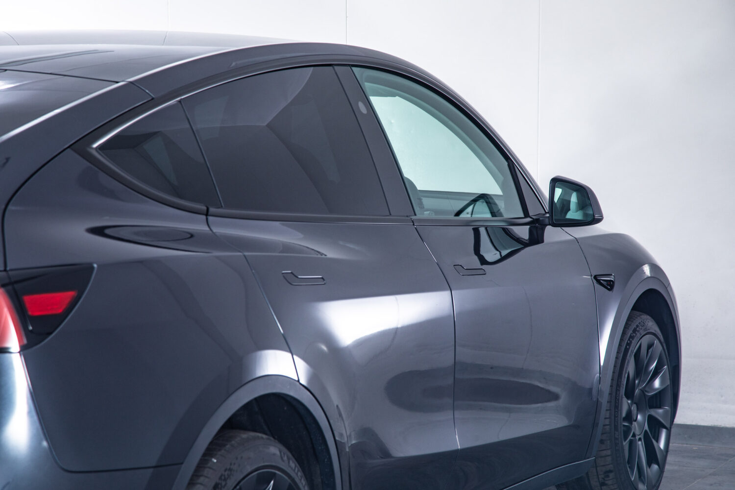 モデルY ロングレンジ デュアルモーター 4WD