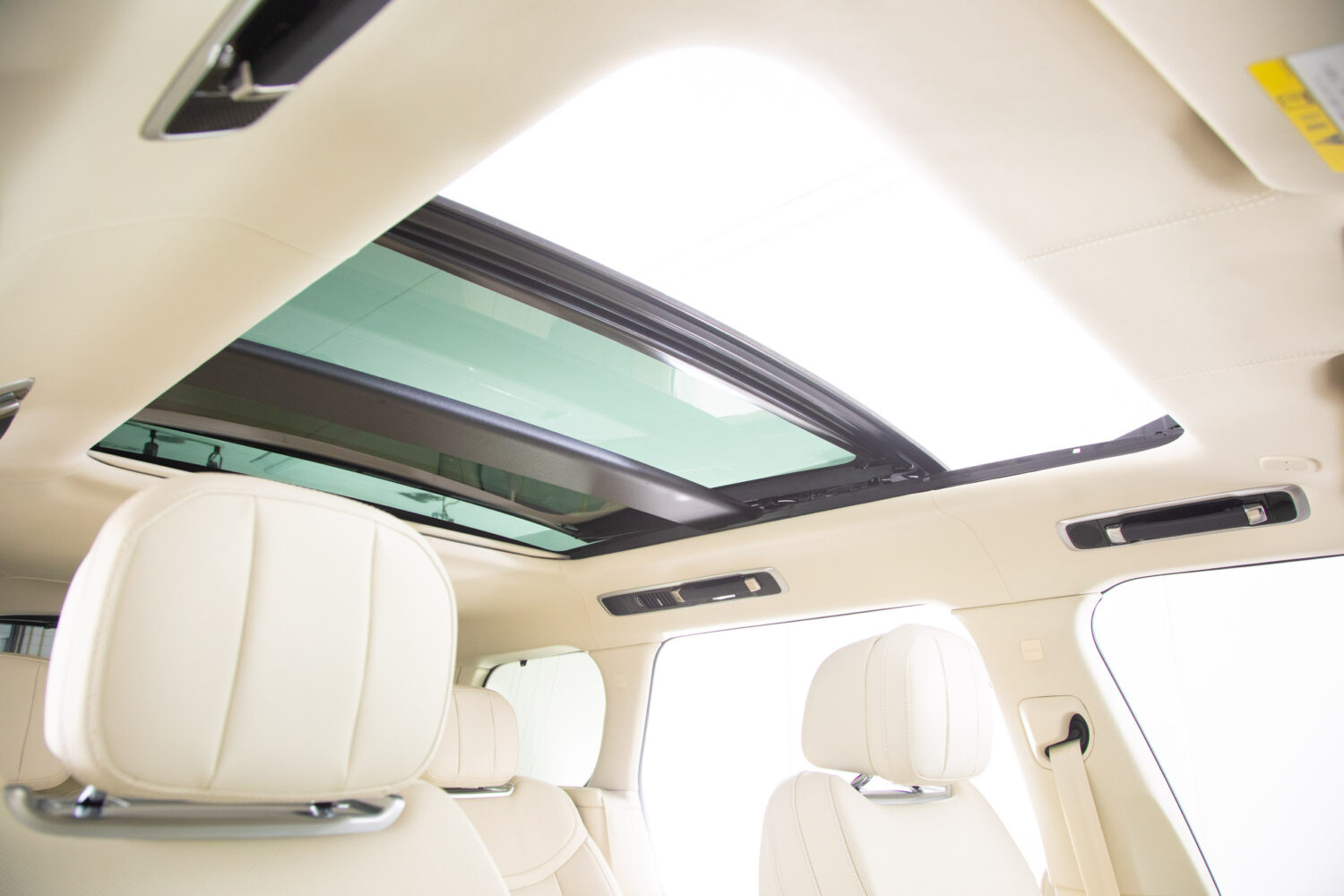 レンジローバー オートバイオグラフィー D300 スタンダードホイールベース 4WD