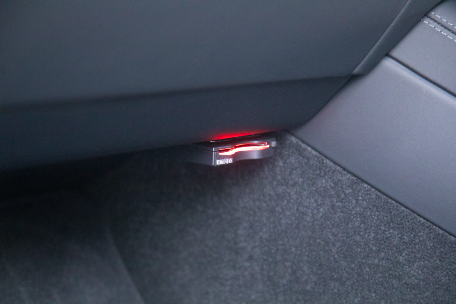 テスラ モデル3 RWD