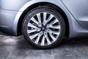 テスラ モデル3 RWD