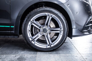 Vクラス BRABUS マルコポーロ D30 4×4 キャンパー