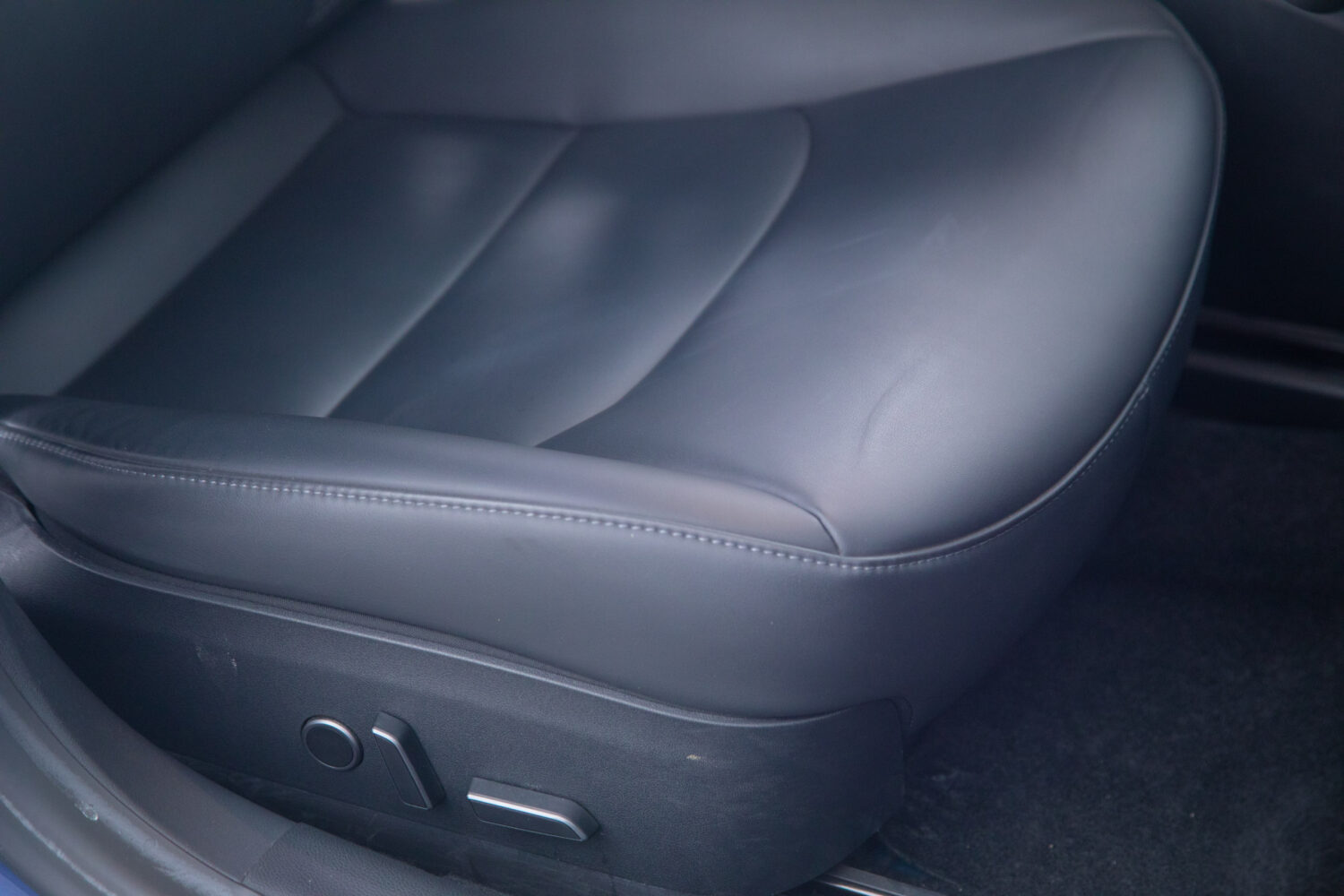 モデル3 ロングレンジ デュアルモーター 4WD