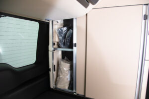 Vクラス BRABUS マルコポーロ D30 4×4 キャンパー