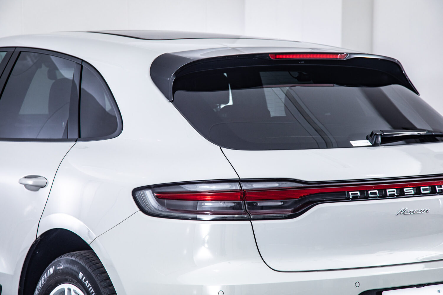 マカン S シュポルト エディション (パノラミック ルーフ システム装着車) PDK 4WD