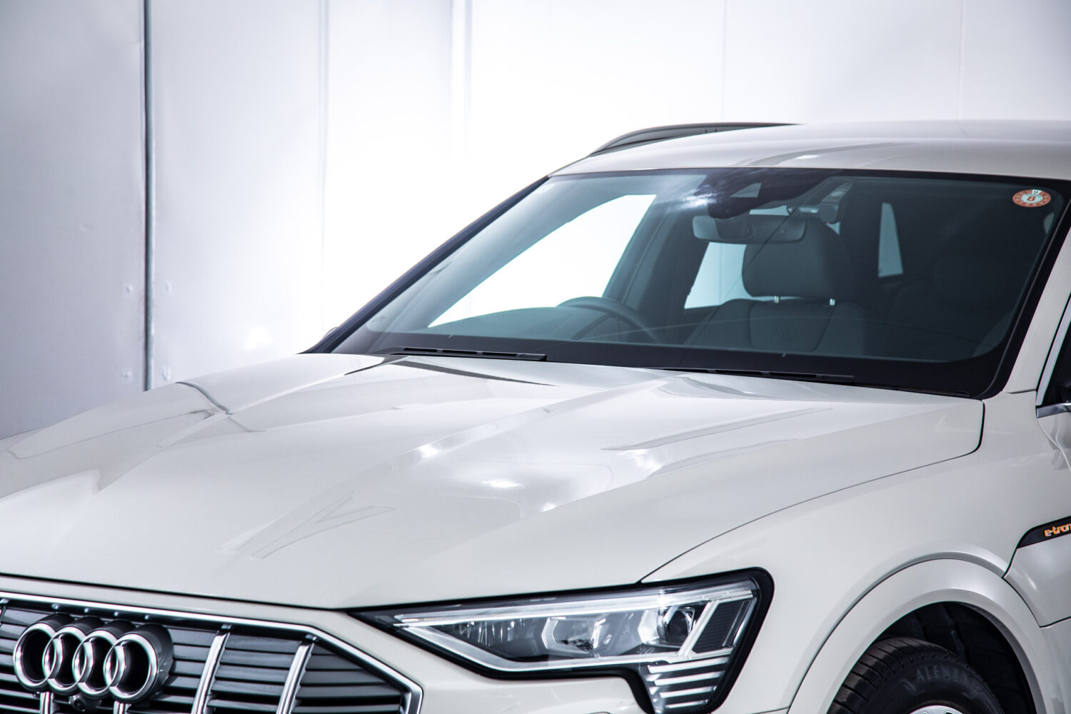 e-tron 55 クワトロ Sライン 4WD