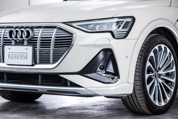 e-tron 55 クワトロ Sライン 4WD