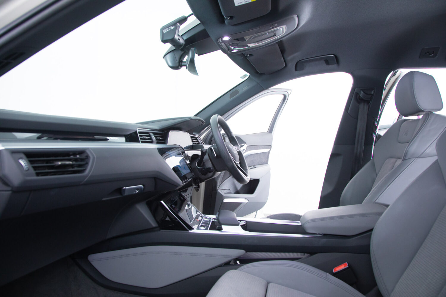 e-tron 55 クワトロ Sライン 4WD