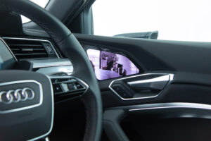 e-tron 55 クワトロ Sライン 4WD