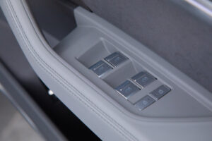 e-tron 55 クワトロ Sライン 4WD