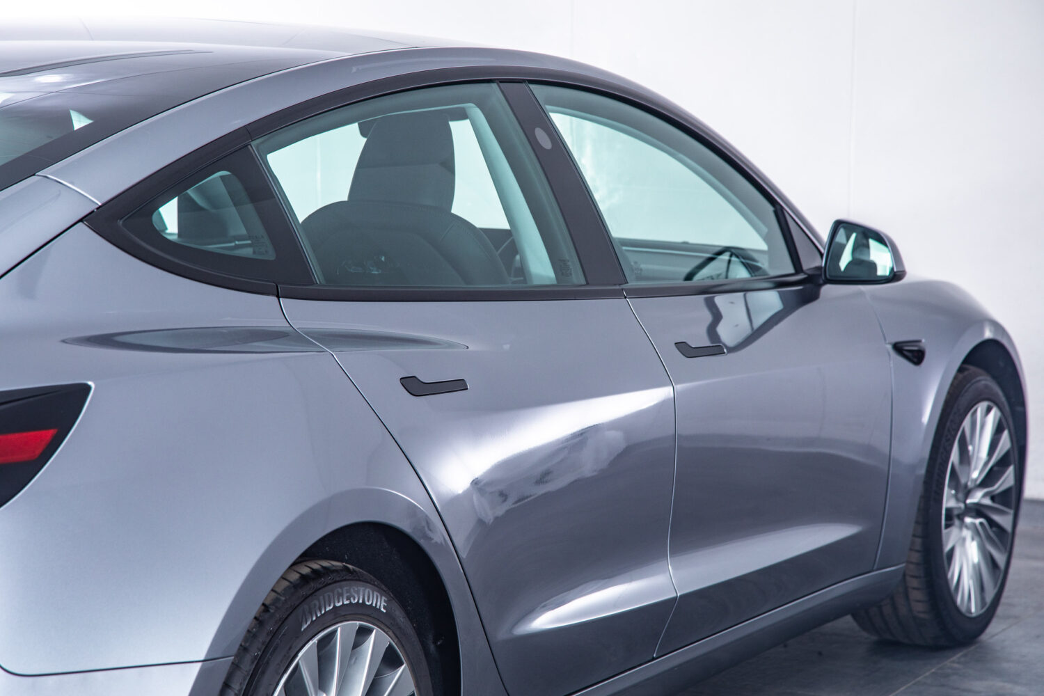 テスラ モデル3 RWD