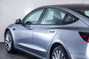 テスラ モデル3 RWD