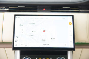 レンジローバー オートバイオグラフィー D300 スタンダードホイールベース 4WD