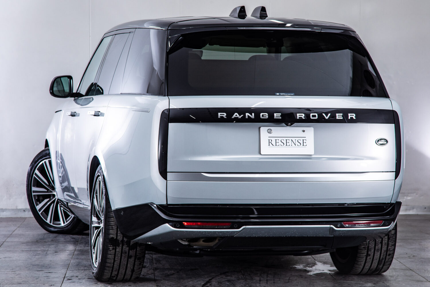 レンジローバー オートバイオグラフィー D300 スタンダードホイールベース 4WD