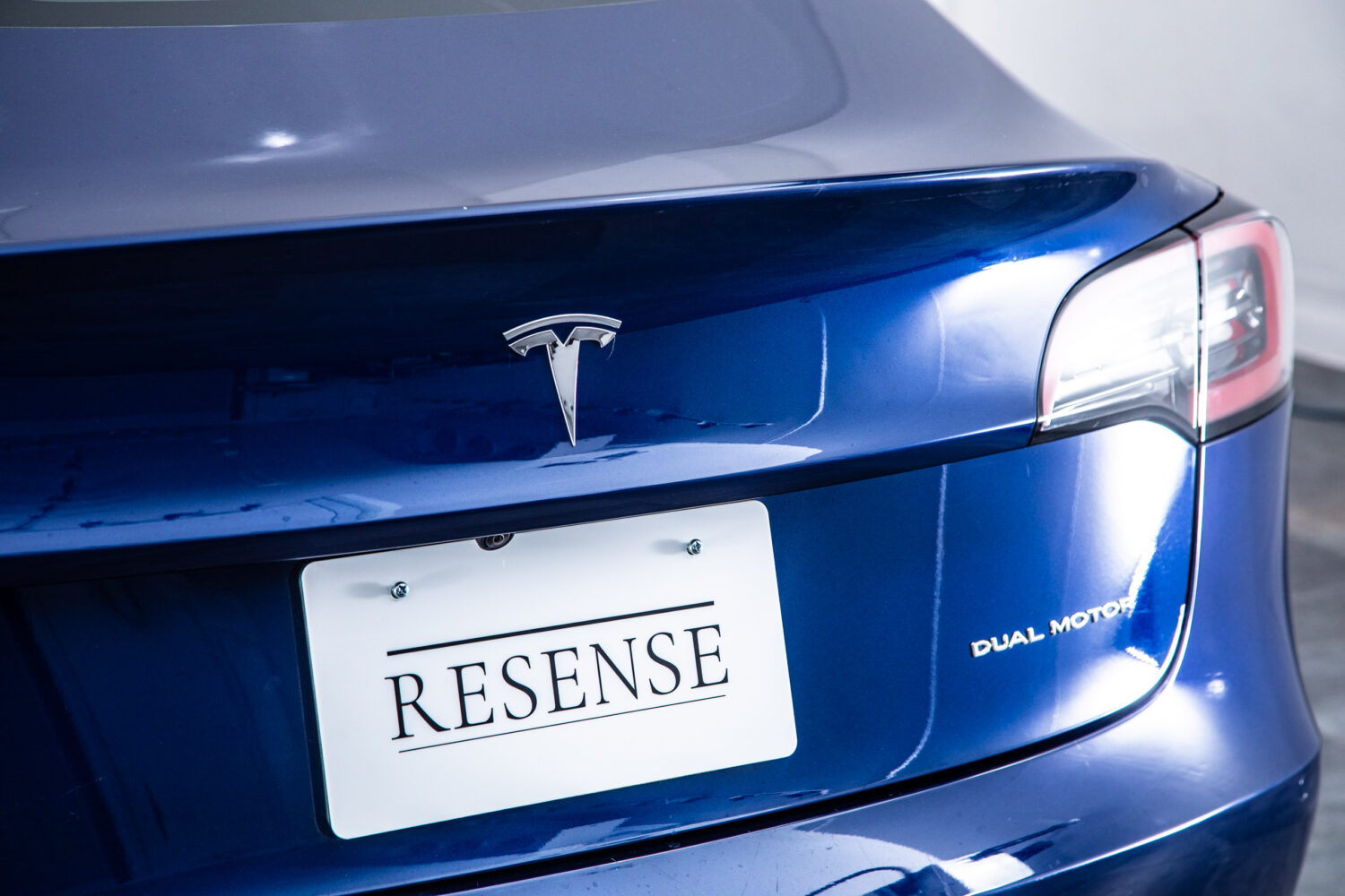 モデル3 ロングレンジ デュアルモーター 4WD