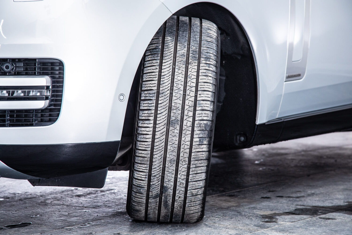 レンジローバー オートバイオグラフィー D300 スタンダードホイールベース 4WD