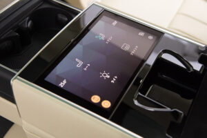 レンジローバー オートバイオグラフィー D300 スタンダードホイールベース 4WD