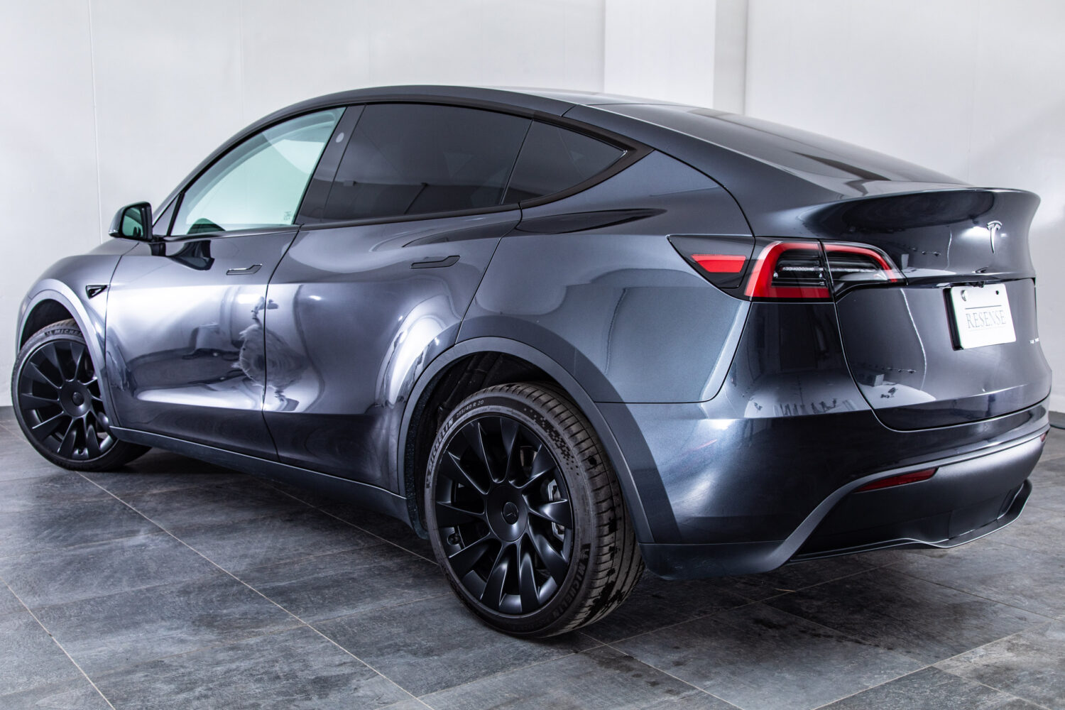 モデルY ロングレンジ デュアルモーター 4WD