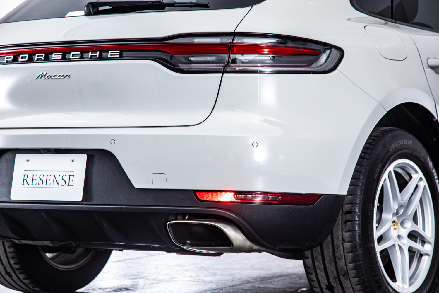 マカン S シュポルト エディション (パノラミック ルーフ システム装着車) PDK 4WD