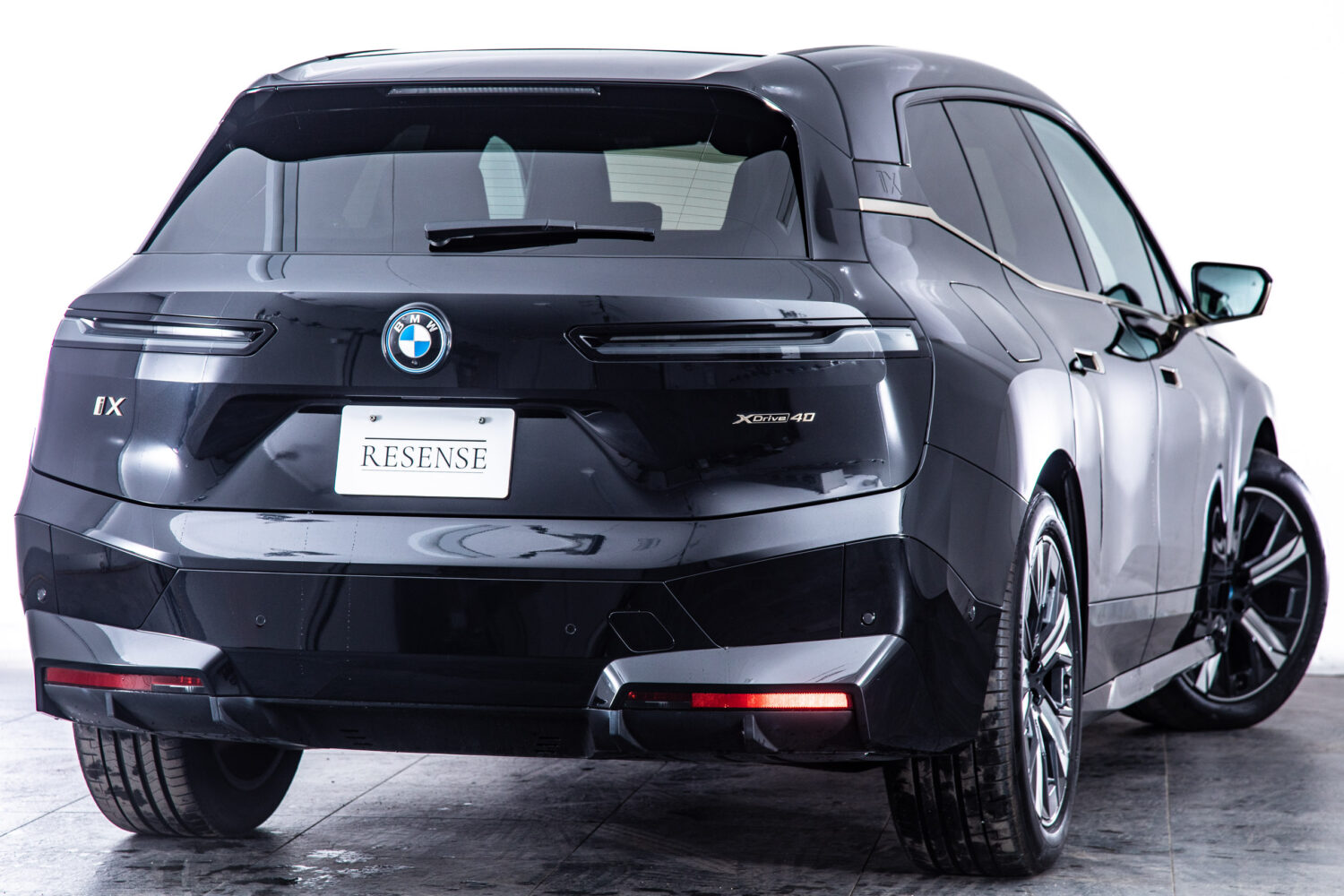 iX Xドライブ 40 4WD