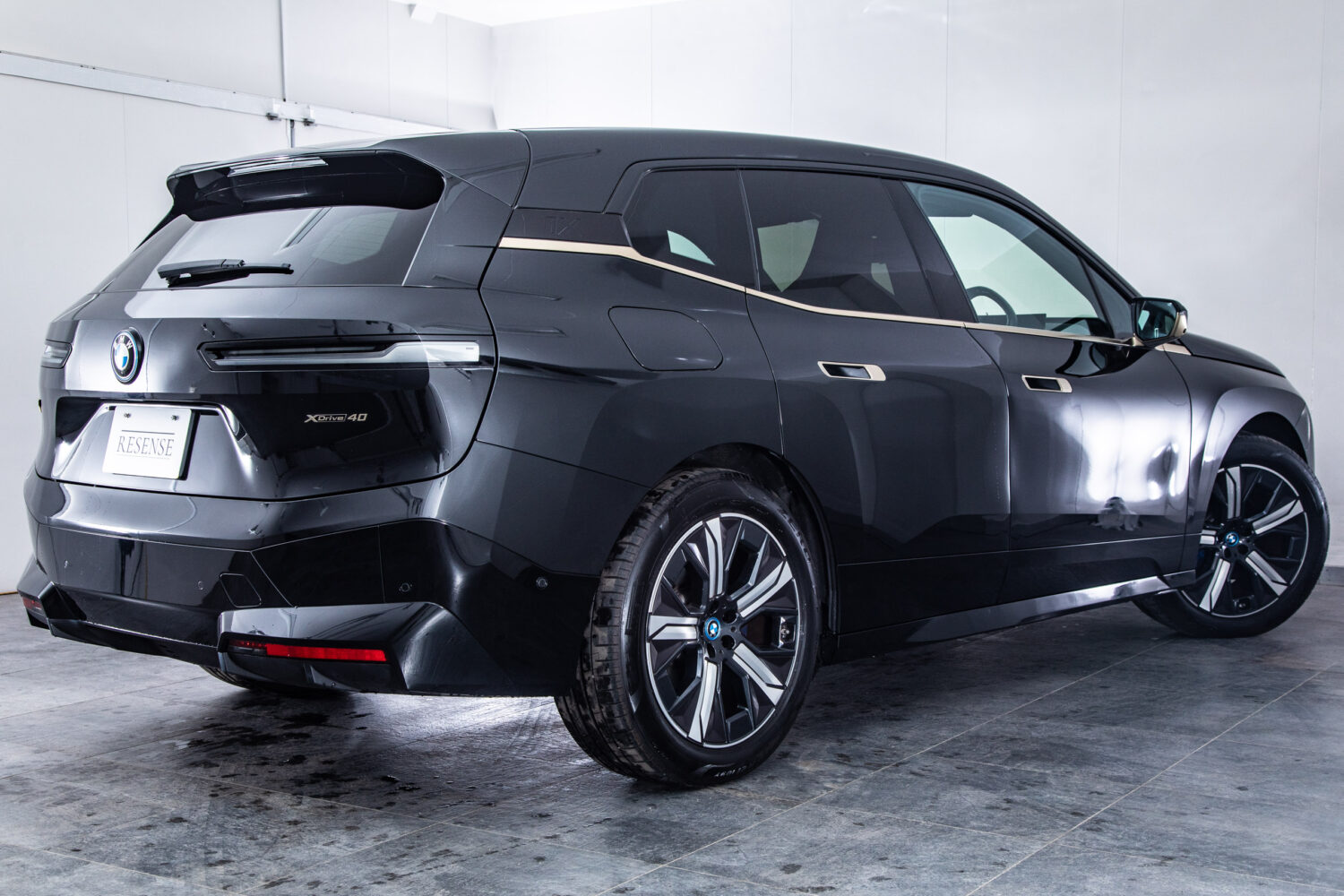 iX Xドライブ 40 4WD