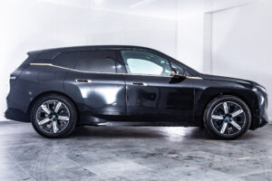 iX Xドライブ 40 4WD