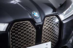 iX Xドライブ 40 4WD