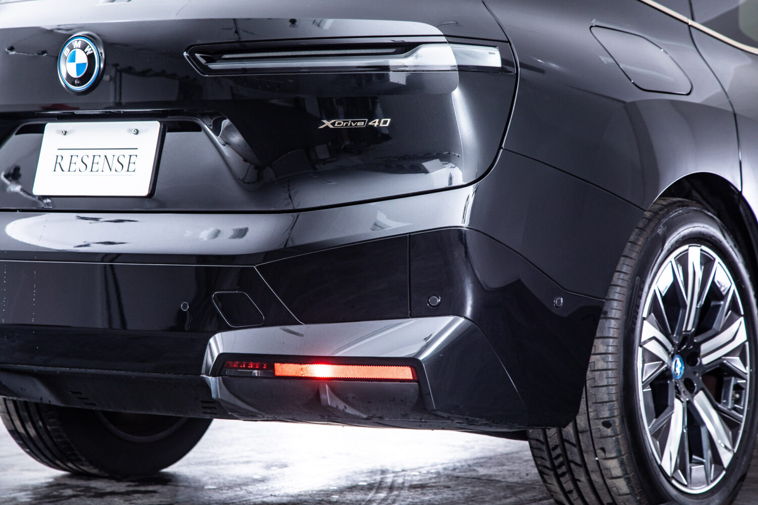 iX Xドライブ 40 4WD