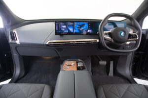 iX Xドライブ 40 4WD