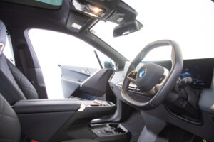 iX Xドライブ 40 4WD