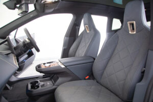 iX Xドライブ 40 4WD