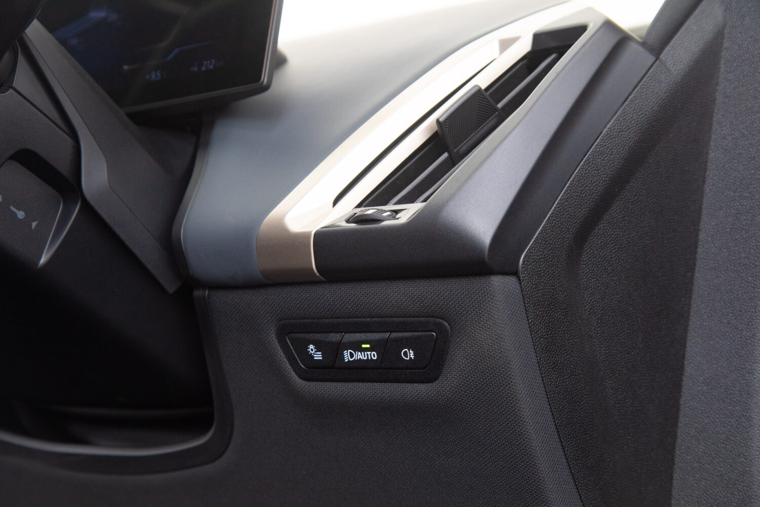 iX Xドライブ 40 4WD