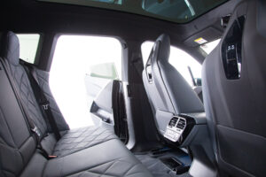 iX Xドライブ 40 4WD