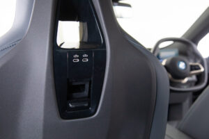 iX Xドライブ 40 4WD