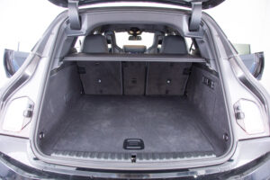 iX Xドライブ 40 4WD