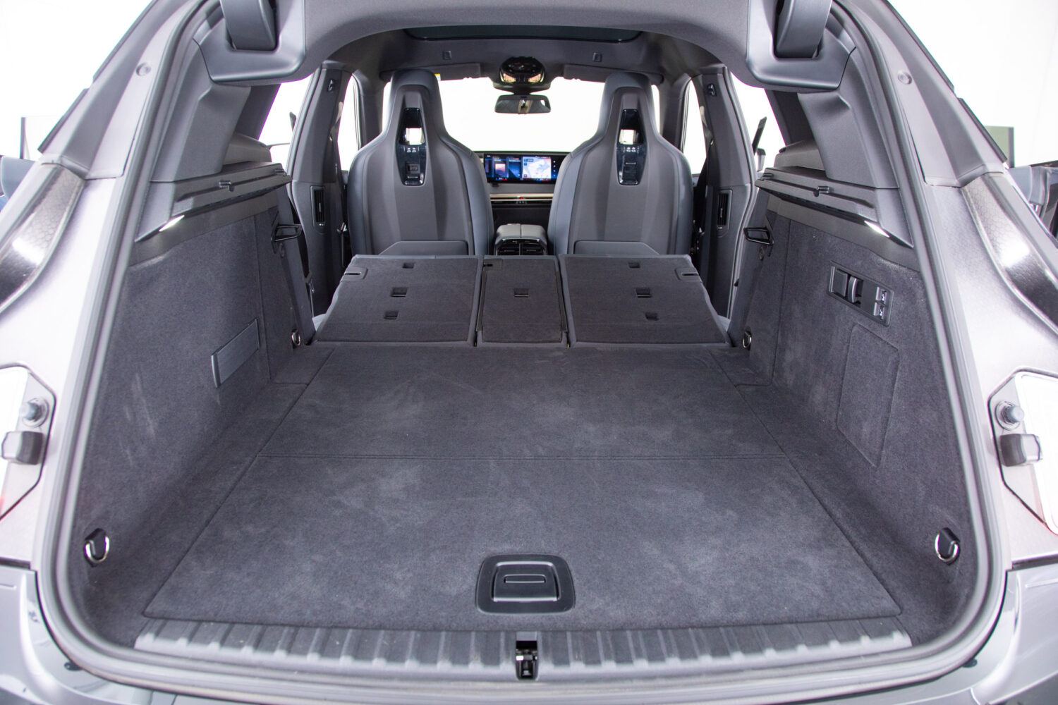 iX Xドライブ 40 4WD