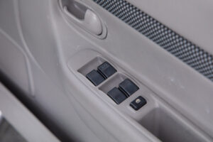 マツダ デミオ 1.5 アレッタ